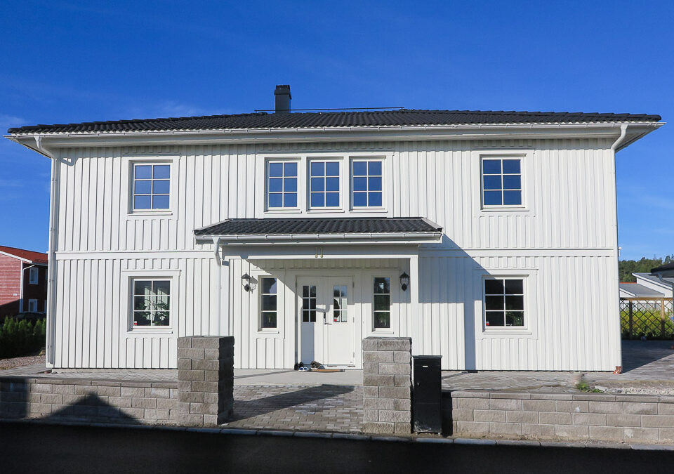 Vacker entré Villa Skälby